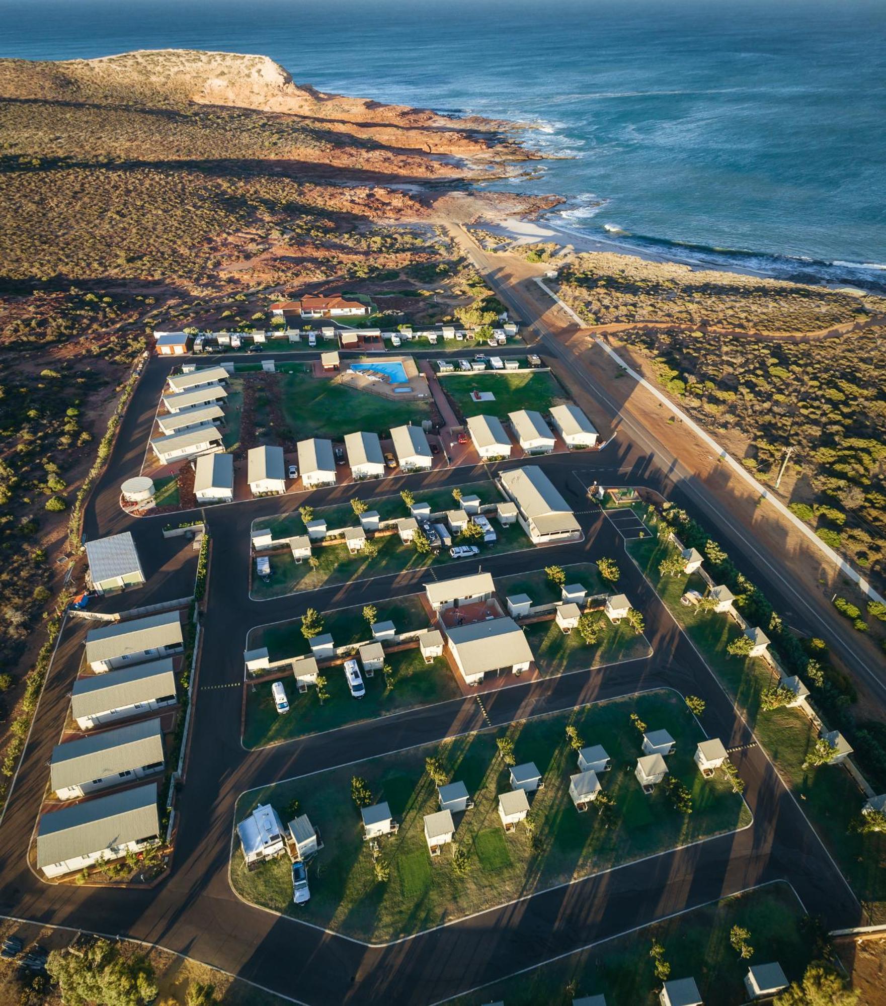 ホテル Kalbarri Red Bluff Tourist Park エクステリア 写真